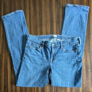 J. Crew Men's Straight Leg Medium Wash Jeans. Size 30R